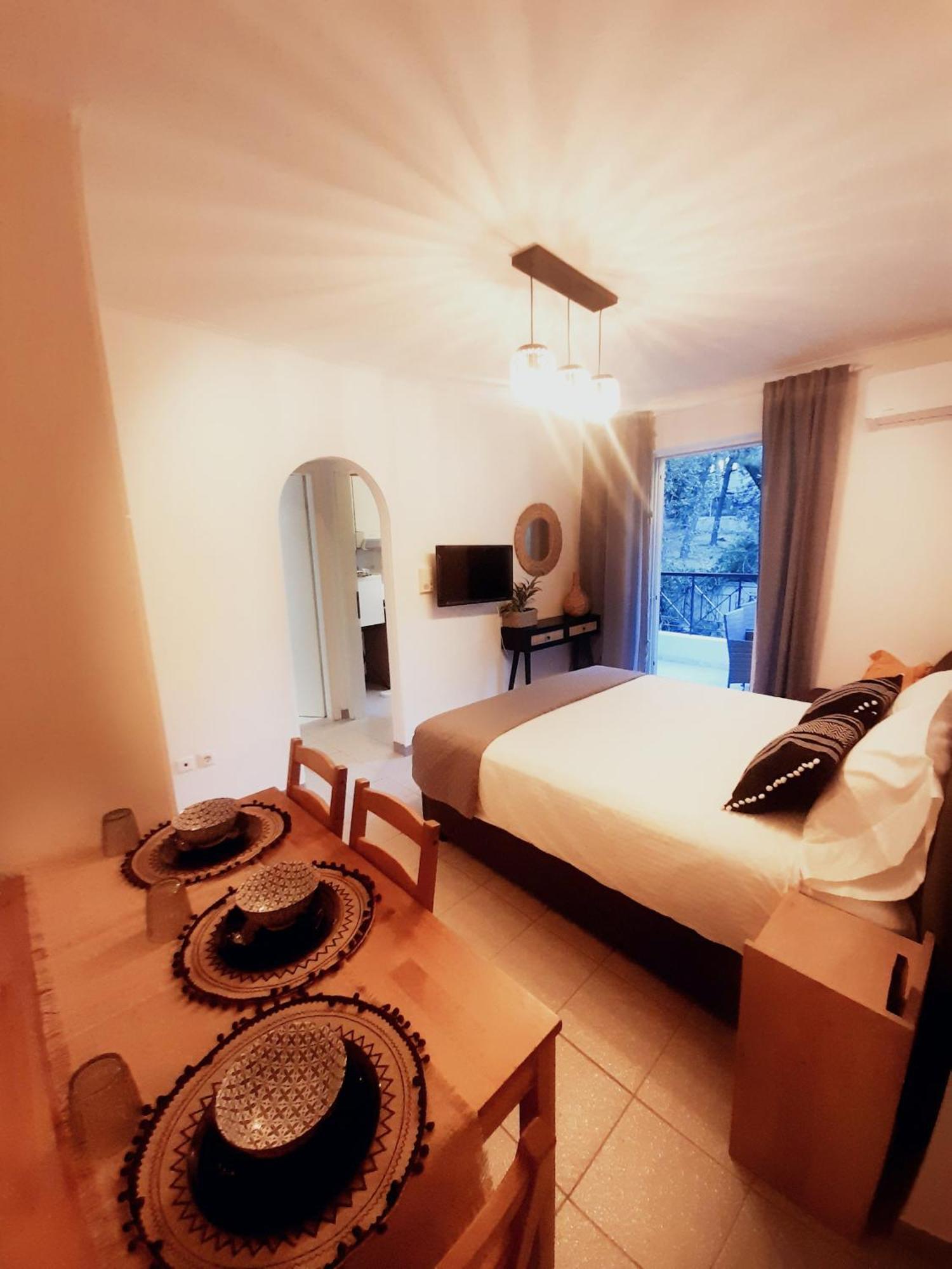 Chic & Calm 3 Minutes Walk To