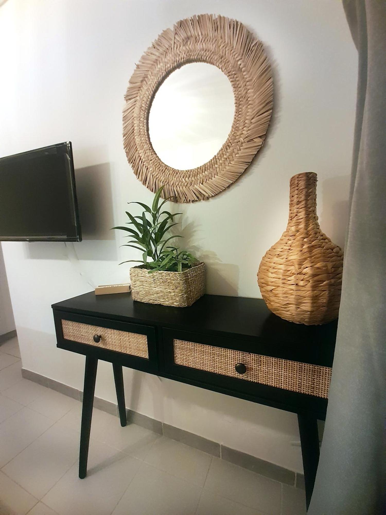 Chic & Calm 3 Minutes Walk To Apartment Rafina (Attica)